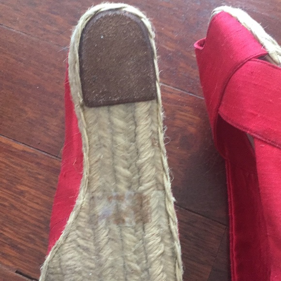 Ralph Lauren Red Wedge Sandals. Sz 8.5 - Picture 2 of 4